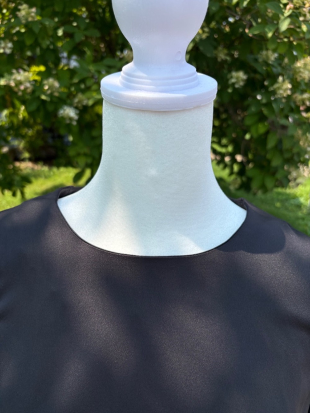 David Lerner Satin Button-Back Long Sleeve Blouse - Picture 5 of 8